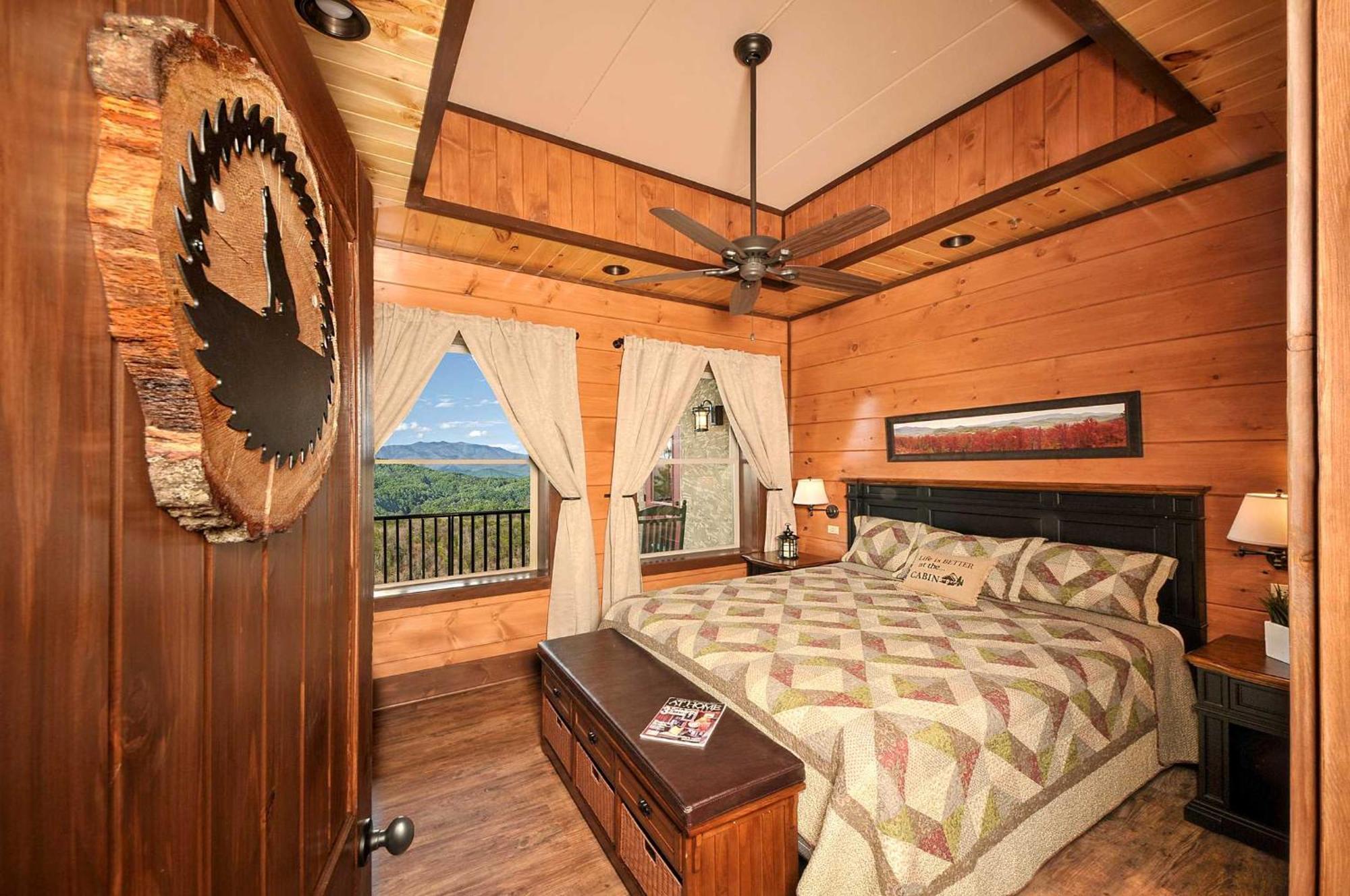 鸽子谷Skyview Mansion:13Bdrm, 17Bath, Sleeps 70, Indoor Pool, Amazing Views别墅 外观 照片